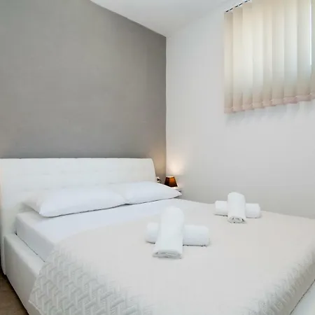 Апартаменты 